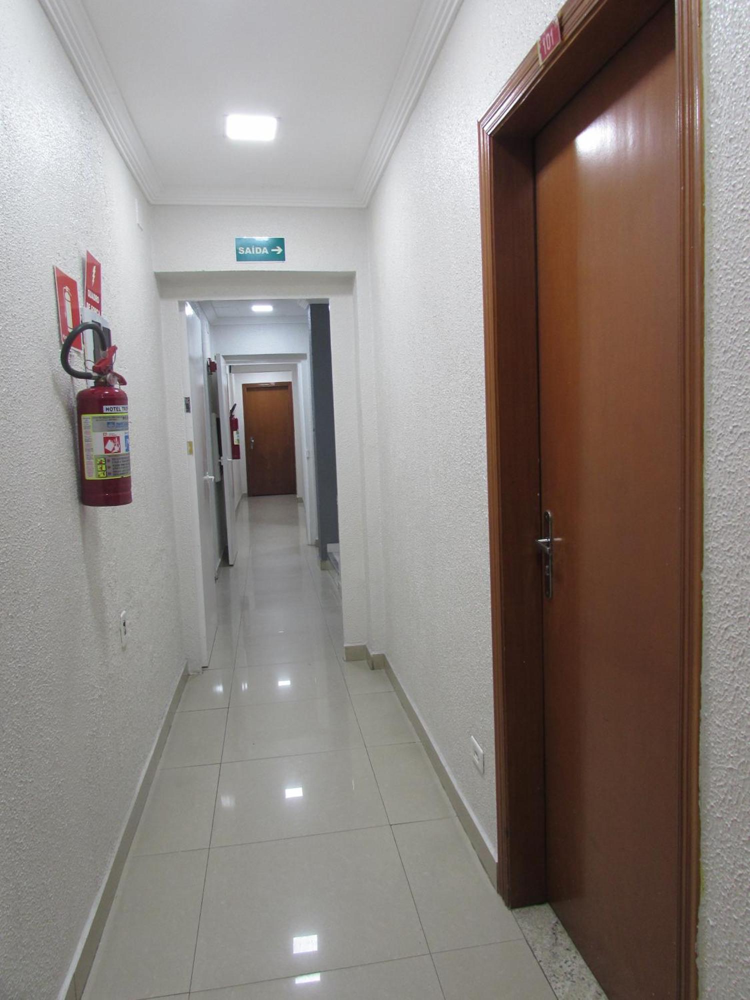 Hotel Tropicalia Proximo A 25 De Marco , Bras E Bom Retiro "Com Estacionamento Conveniado Ao Lado Do Hotel" São Paulo Eksteriør bilde