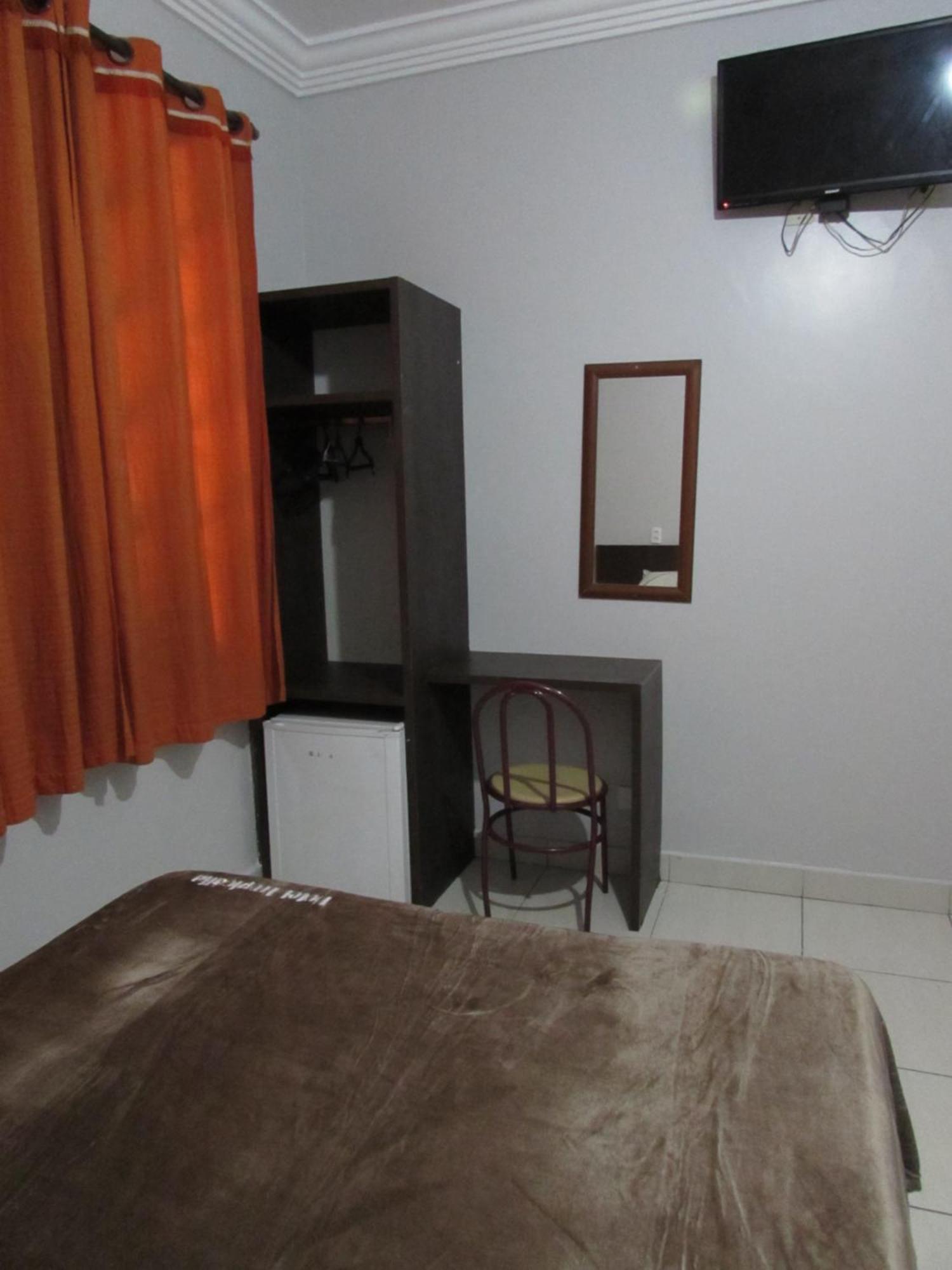 Hotel Tropicalia Proximo A 25 De Marco , Bras E Bom Retiro "Com Estacionamento Conveniado Ao Lado Do Hotel" São Paulo Eksteriør bilde
